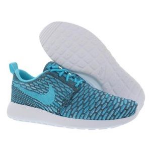 Women’s Nike Roshe Flyknit